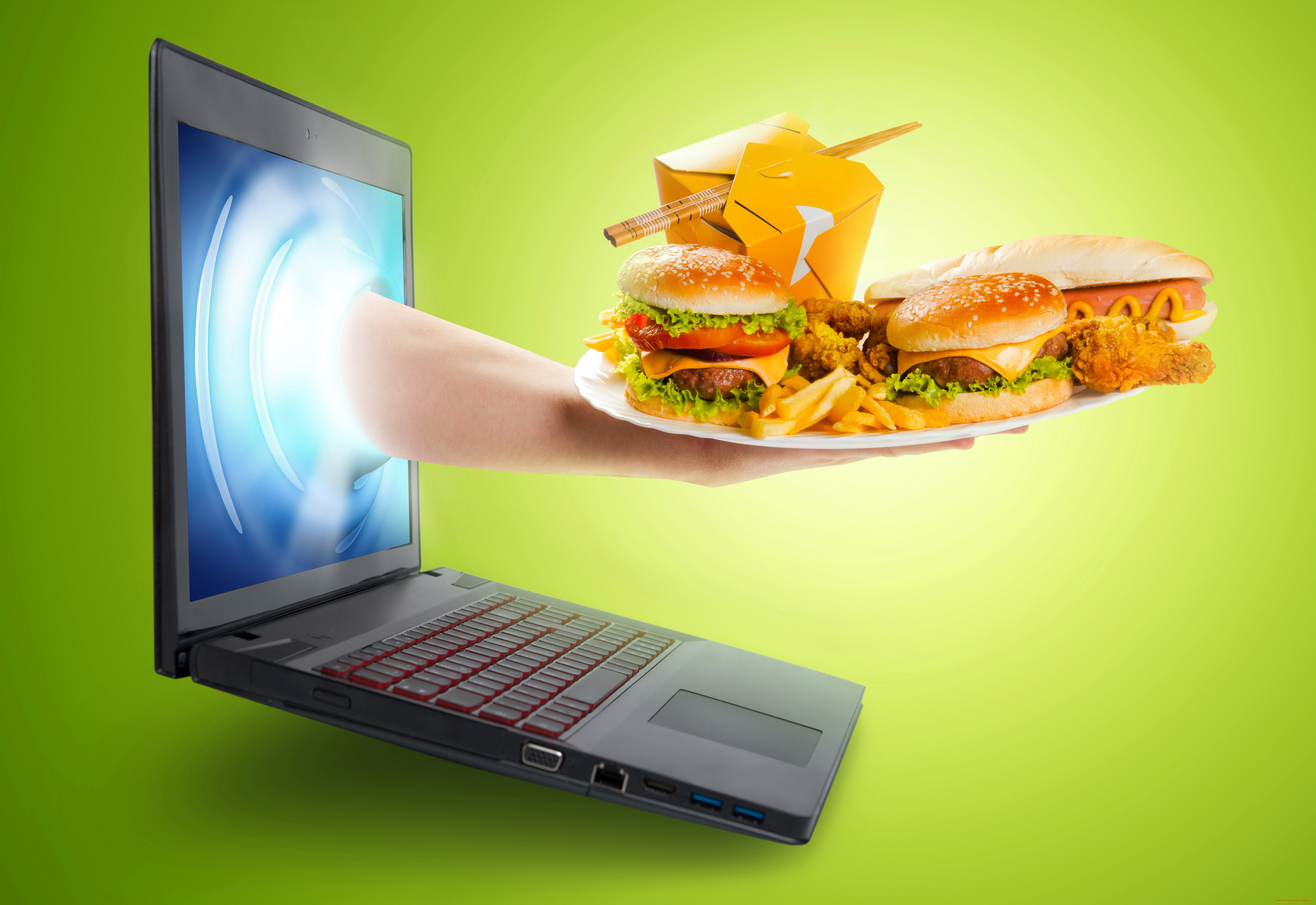 Включи питание ноутбук. Креативная реклама продуктов питания. Компьютер и еда. Креативная реклама фаст фуда. Баннер еда.